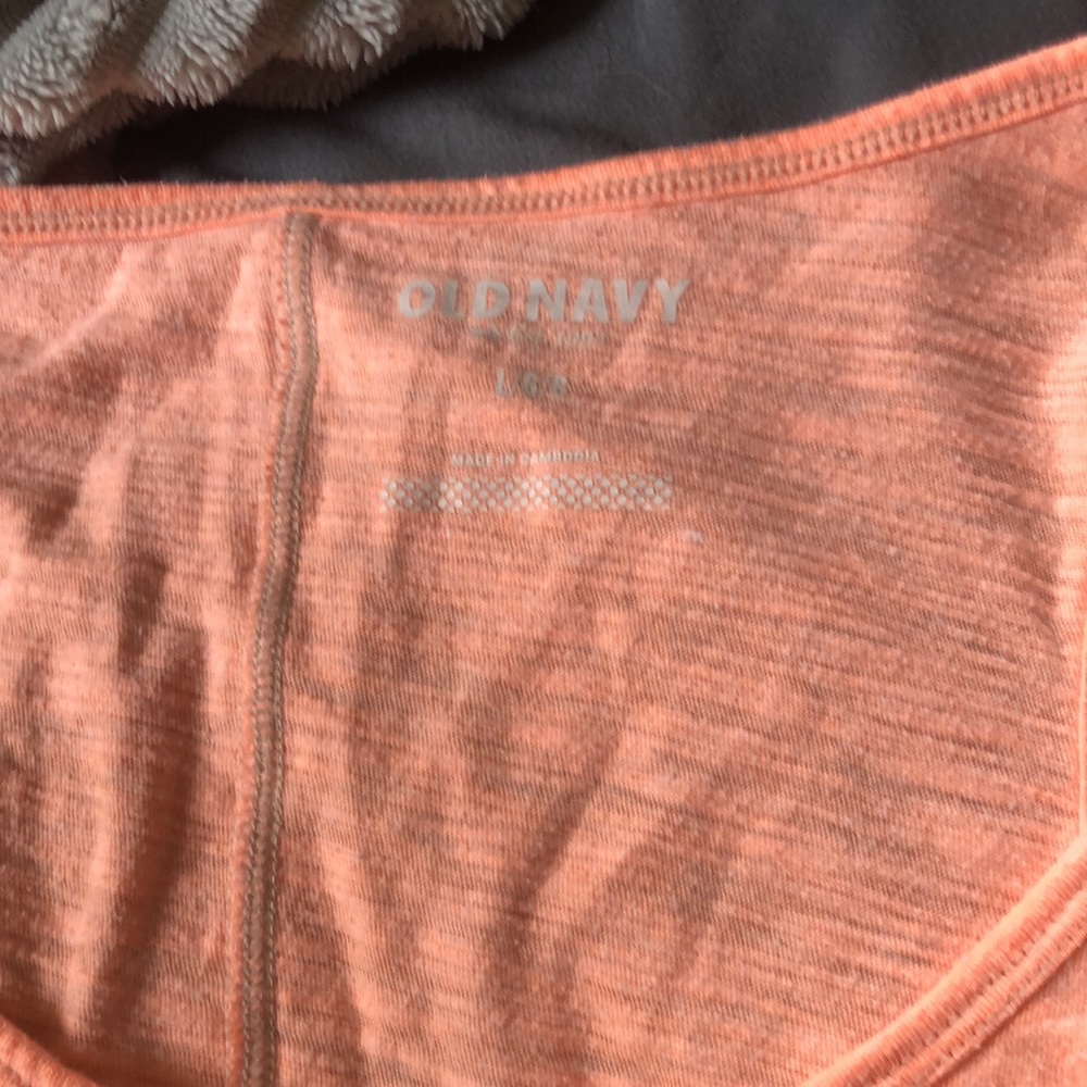 Tank - Picture 2 of 2